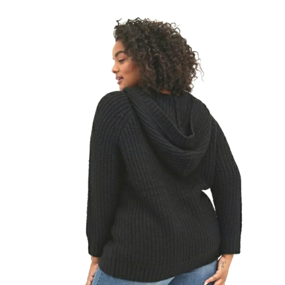Torrid Raglan Hoodie Pullover Black Embroidered Stars Bolt Size 0 Large 12 NWT - Picture 3 of 15